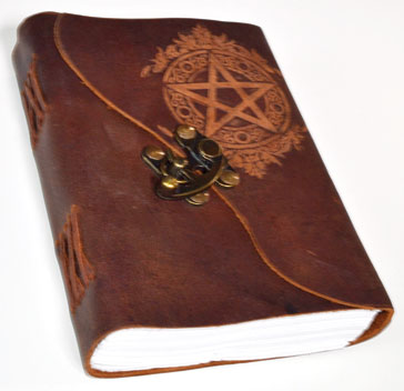 Pentagram Leather W- Latch