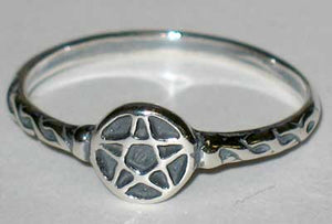 Pentagram Ring Size 8 Sterling